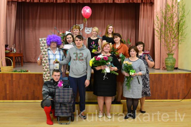 Amatierteātrim "Kaunatas runōtōjim" - 10 (2016 gads)